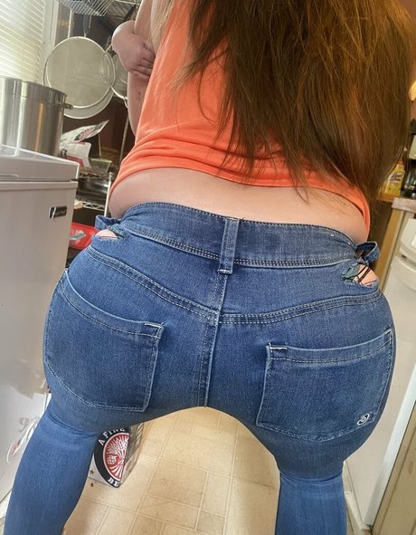 ssbbw オンリーファンズ 無料ヌード ギャラリー