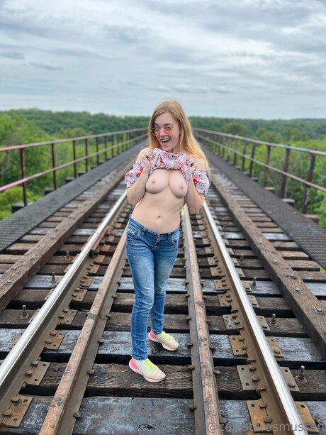 パパプリンセスオンリーファンズ ホット 写真