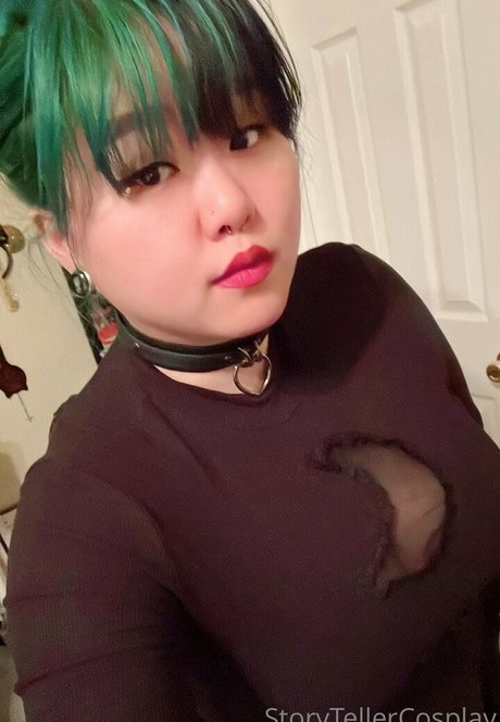 曲線美の女の子オンリーファンズ HD 画像