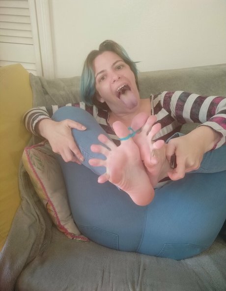 オイルを塗った巨乳オンリーファンズ えろた ギャラリー