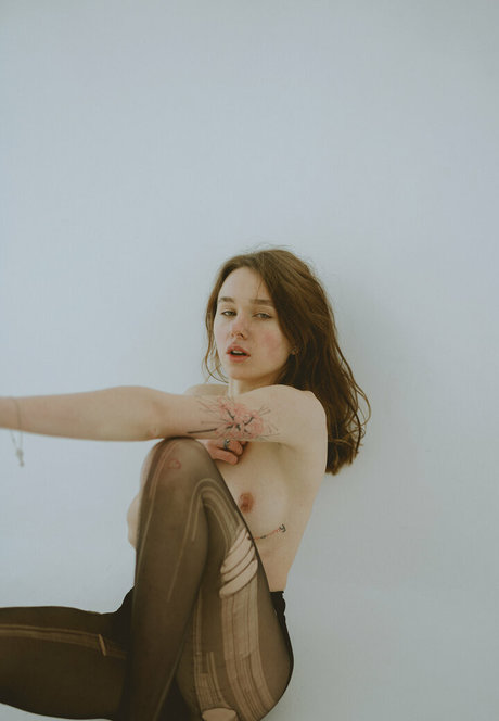 ぽっちゃりカップルオンリーファンズ 美しい 写真