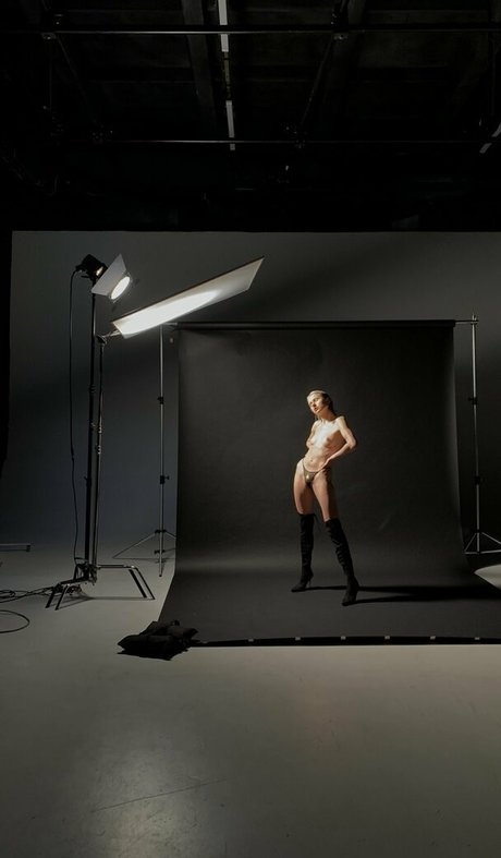 lilbiii セックスモデル 画像