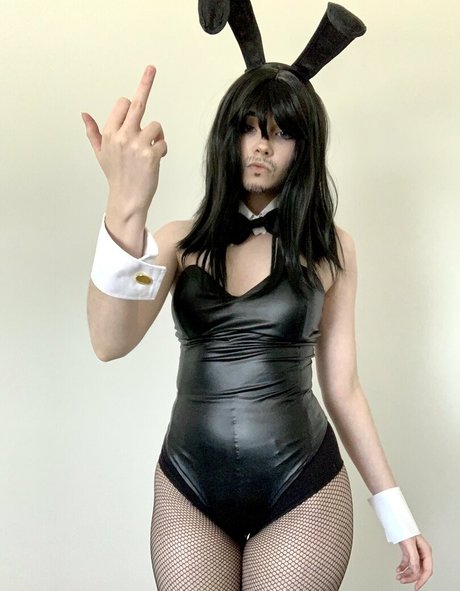 日本の熟女オンリーファンズ 可愛い 画像