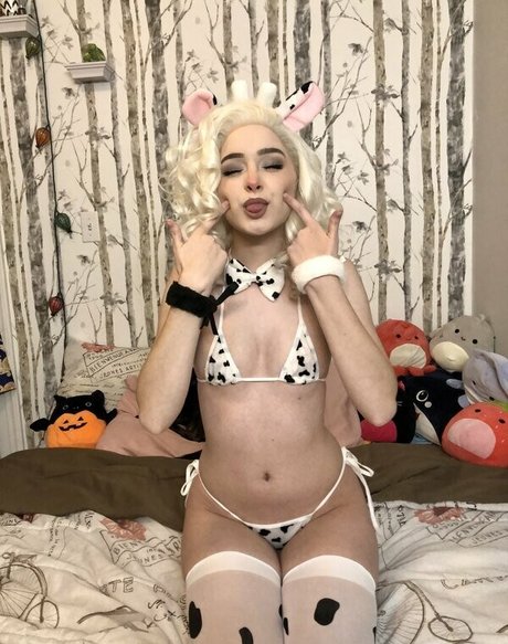 スムーズなオンリーファンズ アートヌード 写真