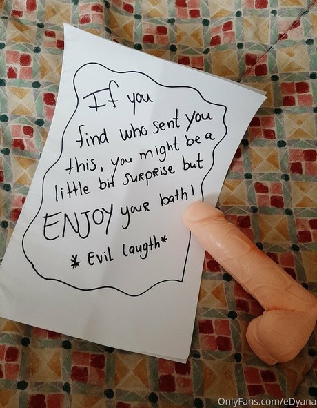 ティーンフィンガリングオンリーファンズ セクシーxxx 画像