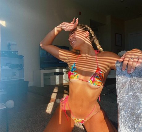 巨尻熟女オンリーファンズ アートxxx ギャラリー