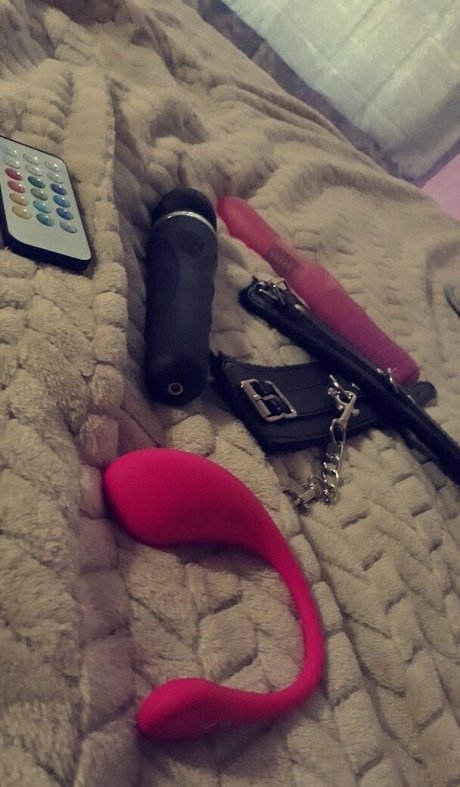 ダウンオンリーファン 無料セックス 写真