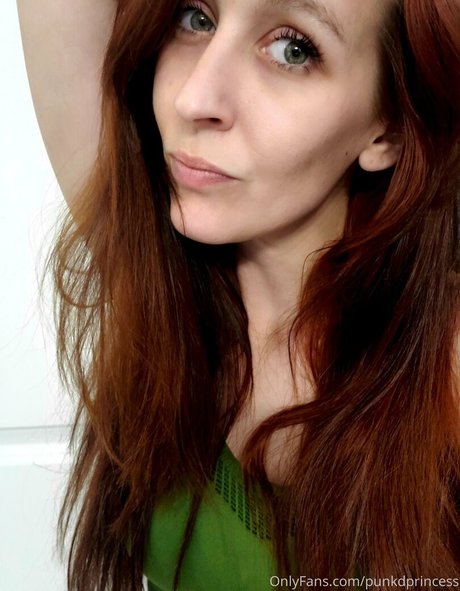 ワークアウト オンリーファンズ セクシーヌード ギャラリー