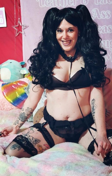 筋肉トランスオンリーファンズ 無料ポルノ 画像