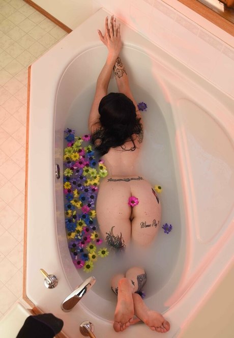 マッサージセラピストオンリーファンズ エロ 写真