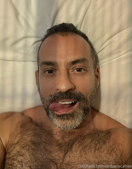 40歳のオンリーファンズ ポルノ 画像