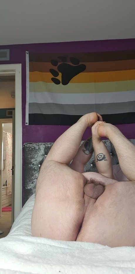 無料のアジア人オンリーファンズ ホット裸 写真