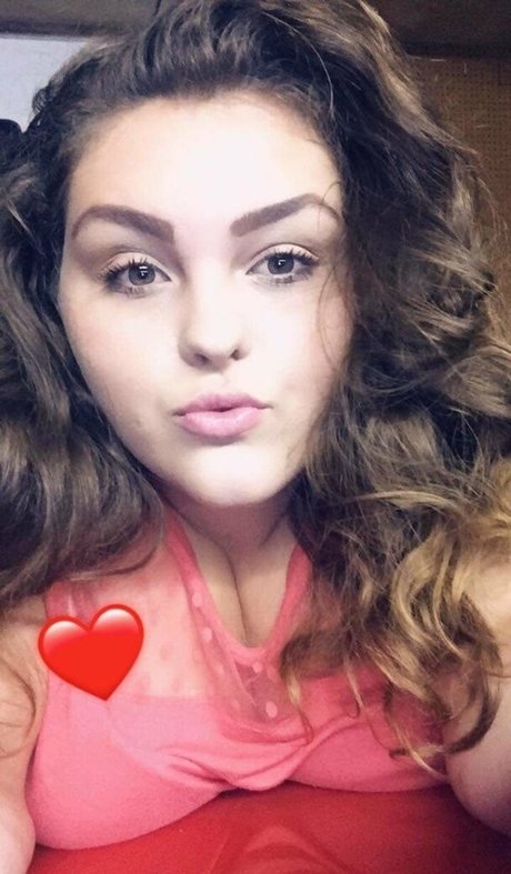 弁護士オンリーファンズ エロチック アーカイブ