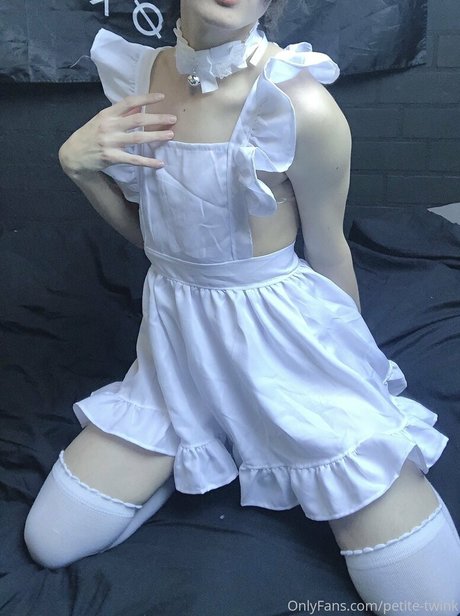 コスプレ ヘンタイ オンリーファンズ セクシーヌード 写真