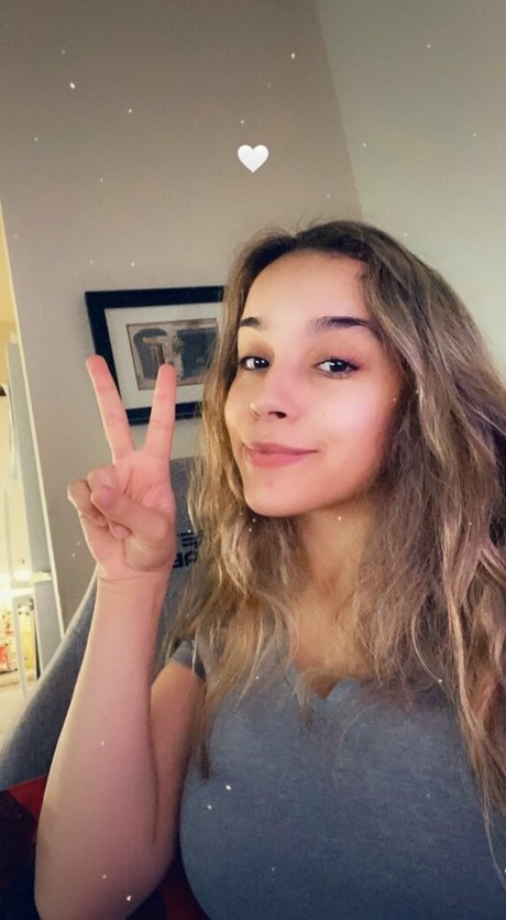 濃厚なヌードオンリーファンズ 無料セクシー 写真