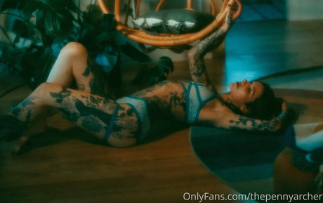 オンリーファンズを崇拝する ホット 画像