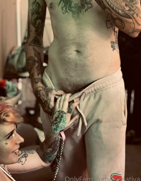 ボディビルダーヌードオンリーファンズ 無料 画像