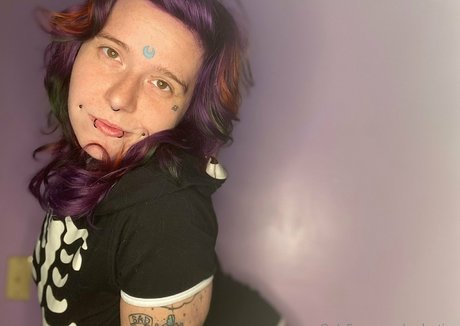 パンツを食い込ませるオンリーファンズ ホットセックス 画像