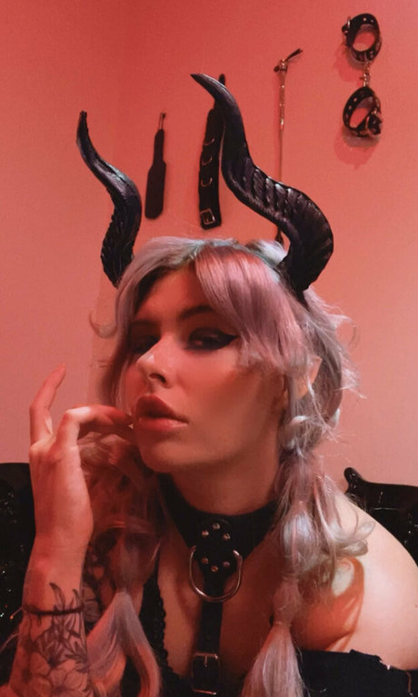 misslovelock トップ女優 写真