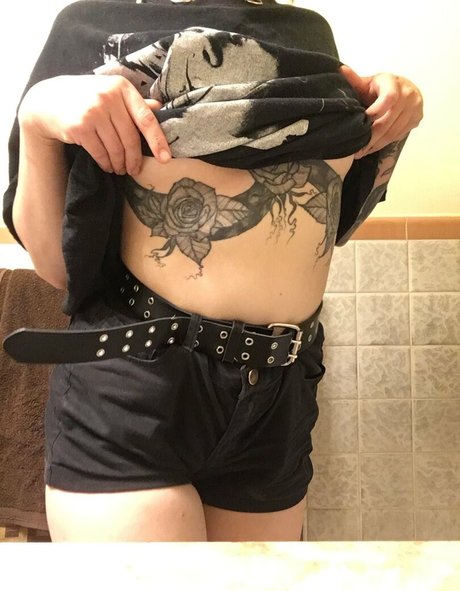 フィットネスプッシーオンリーファンズ HD 画像