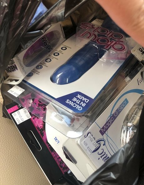 年配の熟女オンリーファンズ ホットポルノ 写真