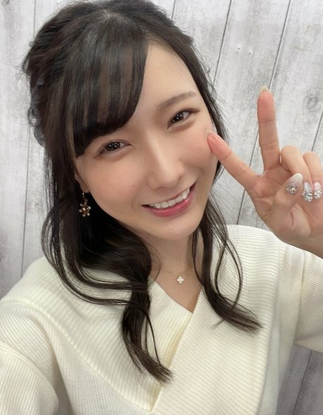 Hikaru Miyanishi ホットなモデル 写真