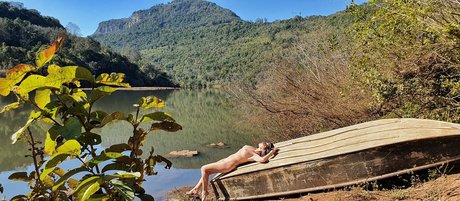 carinamoreschi 写真集