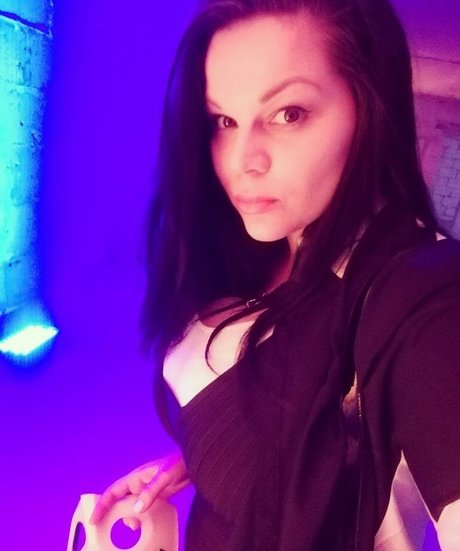 巨乳タトゥーオンリーファンズ 無料xxx アーカイブ