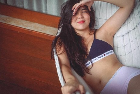 Anna Kisue HD女優 アーカイブ