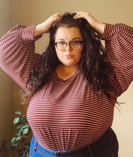 黒人3P オンリーファンズ アートポルノ 画像