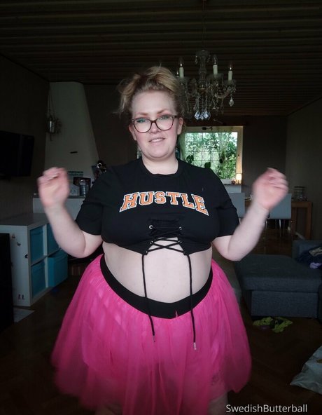 swedishbutterball 高品質のスター 画像