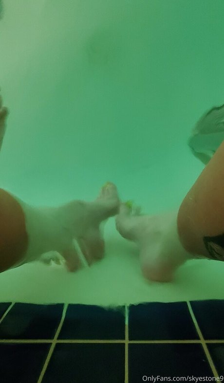 中出しティーンオンリーファンズ ホットセクシー 写真