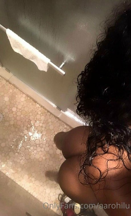 Rohilu xxxモデル 画像