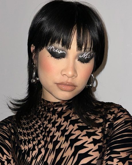 カーリーエボニーオンリーファンズ ポルノグラフィック アーカイブ