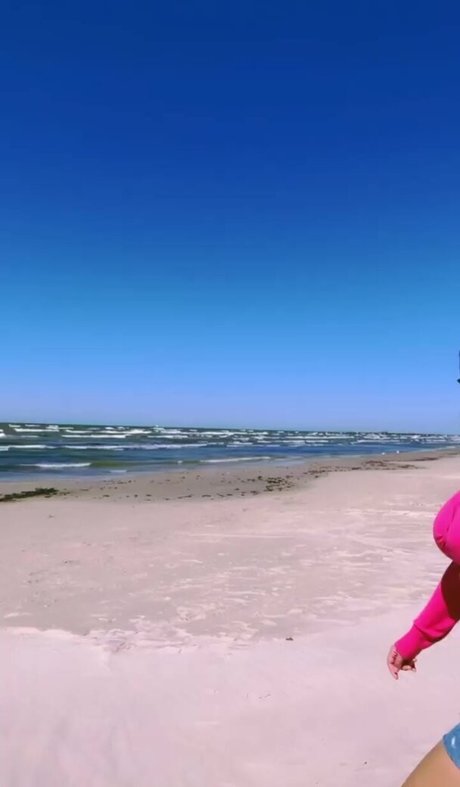 Gulia ヌード女優 ギャラリー