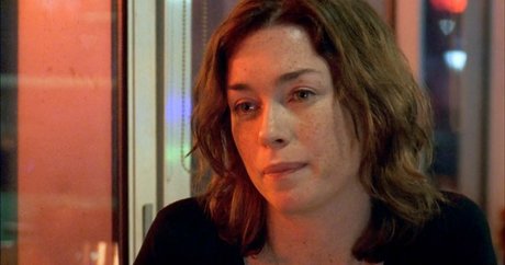 Julianne Nicholson ヌードモデル 写真
