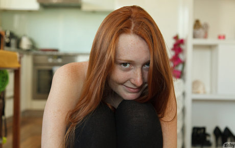 Daniella Bielikova 無料のスター 写真