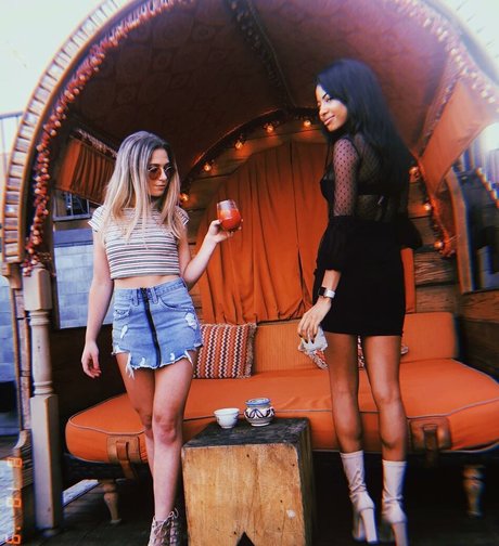 巨大ディルドオンリーファンズ 限定 写真