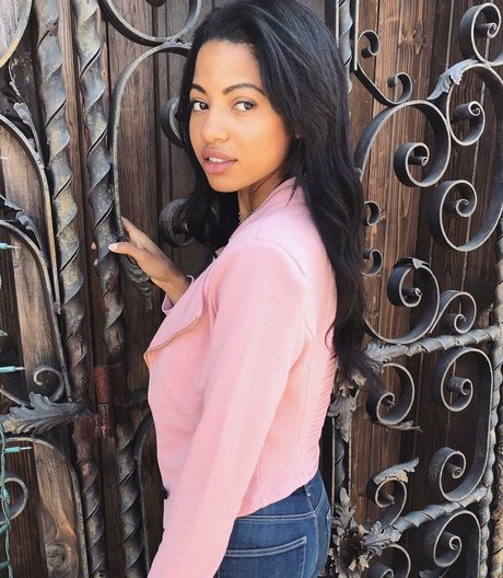 Camille Hyde 最高のモデル ギャラリー