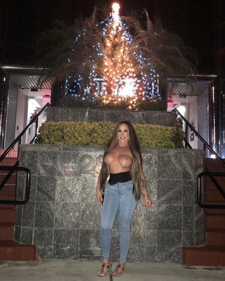 足 熟女 オンリーファンズ エロ 写真