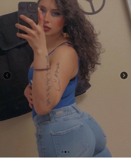 Dezzy720 セクシーモデル 写真