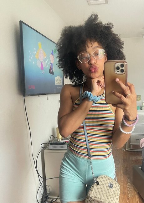 chynaunique ポルノモデル 画像