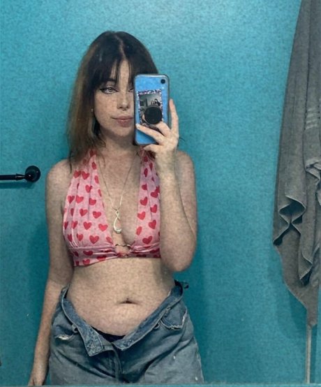 Daisyy mayyy 最高のモデル 画像