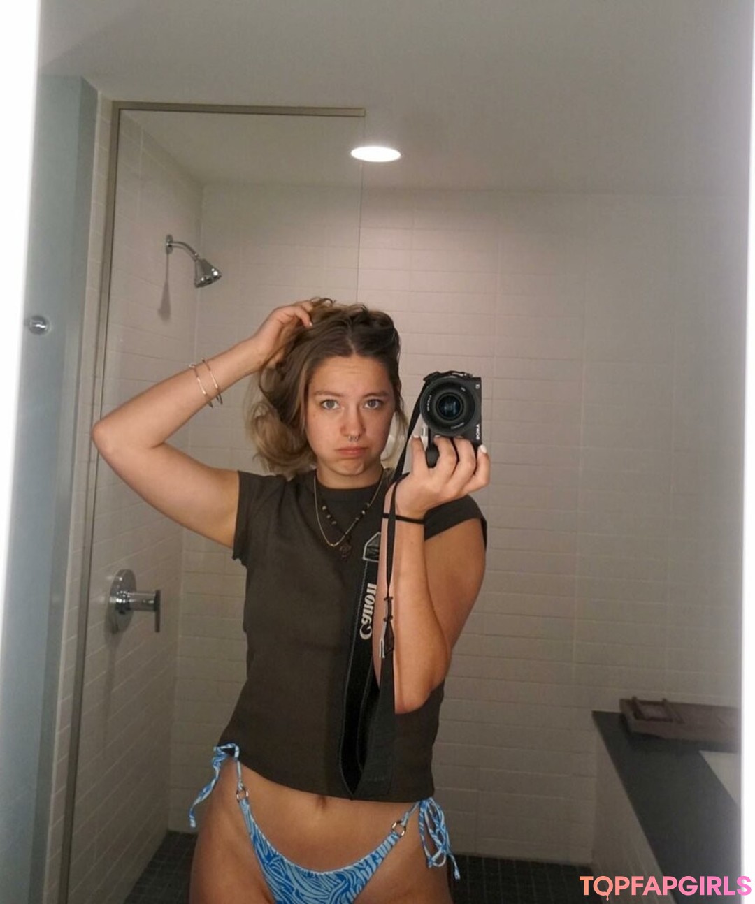 フィットネスプッシーオンリーファンズ 無料アダルト 写真