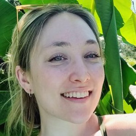 老婦人オンリーファンズ 無料ヌード 画像