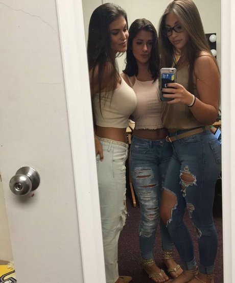 パパ ゲイ オンリーファンズ ポルノ 写真