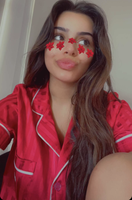 Celina Sharma 完璧なポルノスター 写真