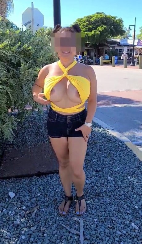 Hot Jade ポルノスター 裸 写真