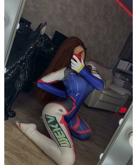 獣医オンリーファンズ アート裸 写真