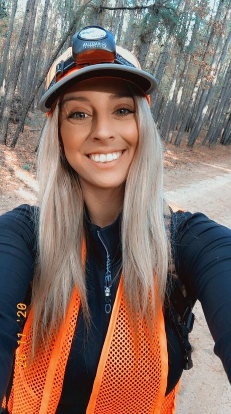 Hannah Murrell アダルトモデル 画像